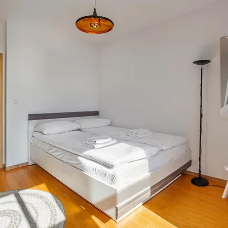 Plac Unii, Sun & Snow דירה גדינייה