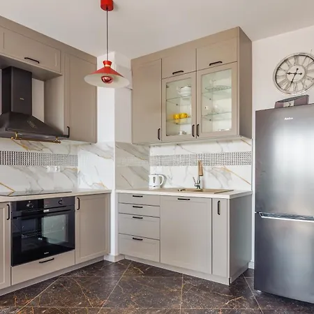 Plac Unii, Sun & Snow * Gdynia