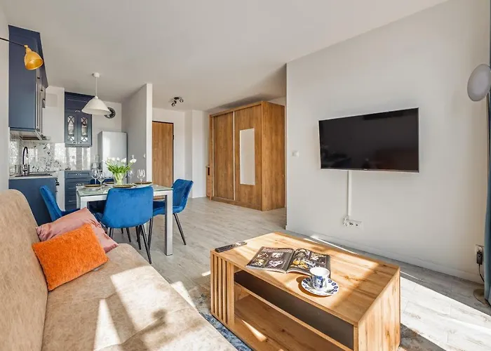 Plac Unii, Sun & Snow *